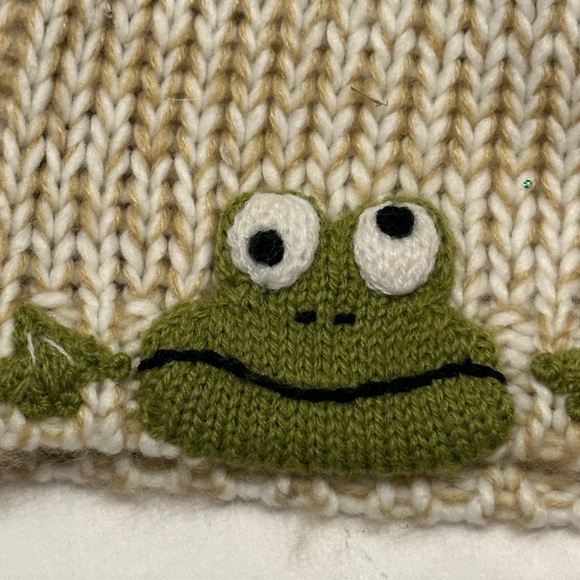 3D Frog Knit Child’s Hat by Tilt Beanie Winter Hat - Picture 3 of 5